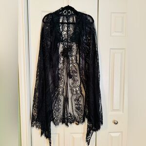 Emprada Black Lace Wrap Tie Skirt in size S